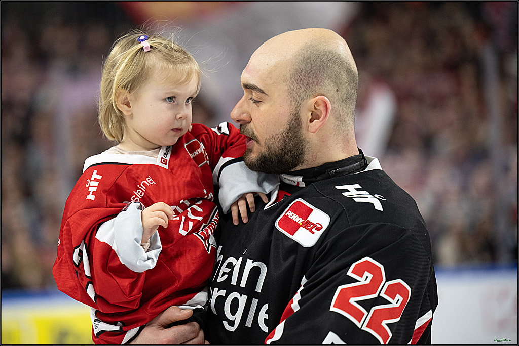 PENNY DEL; Koelner Haie-Duesseldorfer EG ; Koeln, 16.02.2025